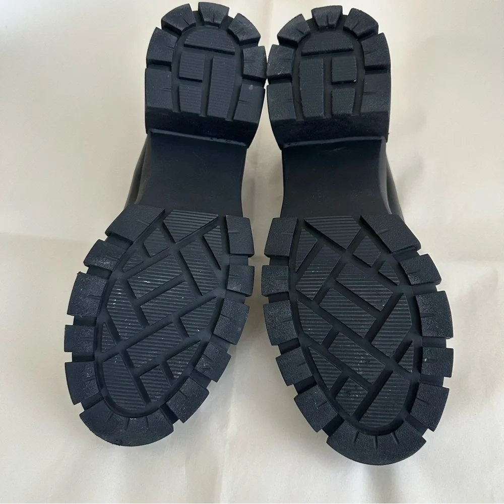 Y2K Chunky Black Platform Loafer NEW Women 9.5 Lug Sole Chain 90s Clueless Prepp